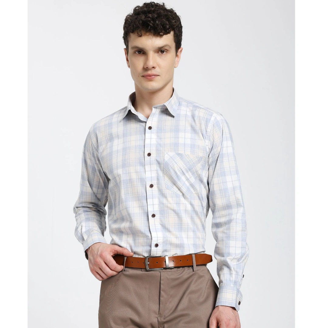 Shirt image 3